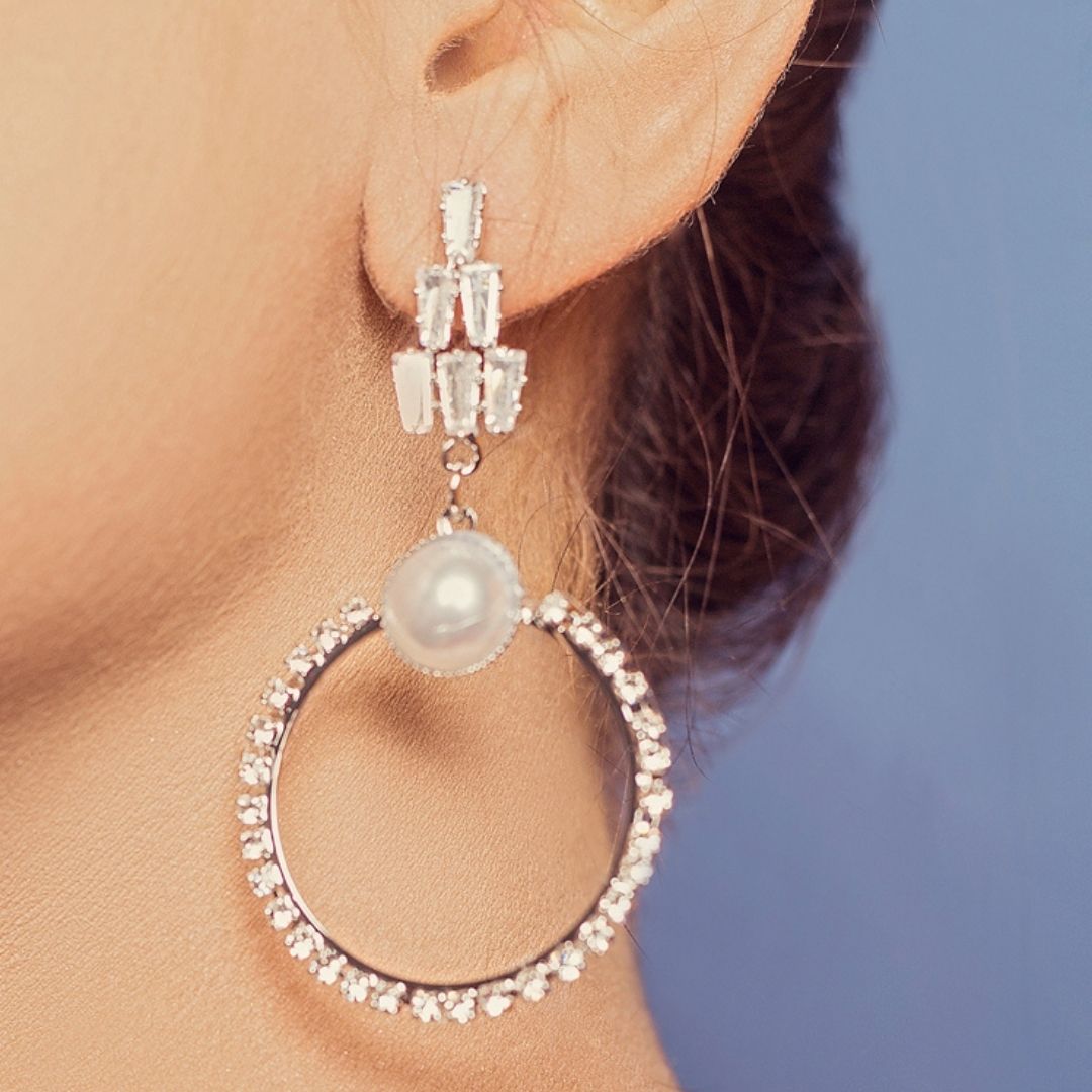 Single Pearl Round Tops