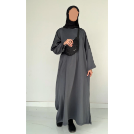 Elegante Abaya in Grey Blue, a stylish and graceful outfit for everyday and special occasions.