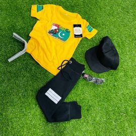 14 AUGUST KIDS TRACK SUITS  Pack of 5  T SHIRT+TROUSER+CAP+GLASSES +WATCH 