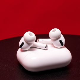 APPLE AIRPODS PRO | ACTIVE NOISE CANCELLATION | BLUETOOTH 5.0 | BEST FOR GAMING AND LOW LATENCY | BLUETOOTH CALLING AND SONGS SMOOTHLY | COMPATIBLE WITH BOTH IOS AND ANDROID | BEST QUALITY
