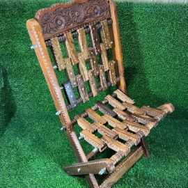 Wooden carving flexible folding chair